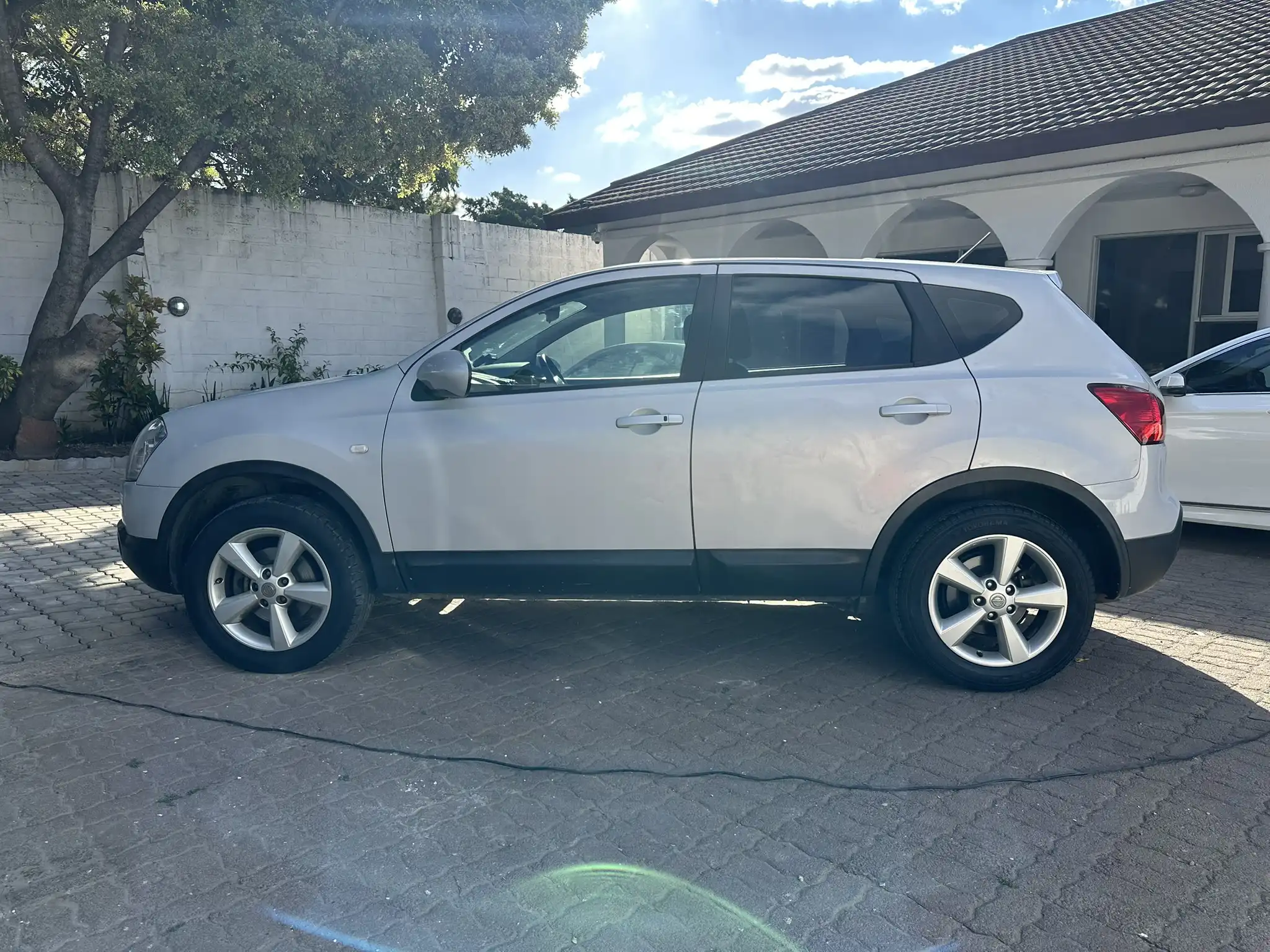 Zambia used car sale 2009 Nissan Qashqai 2