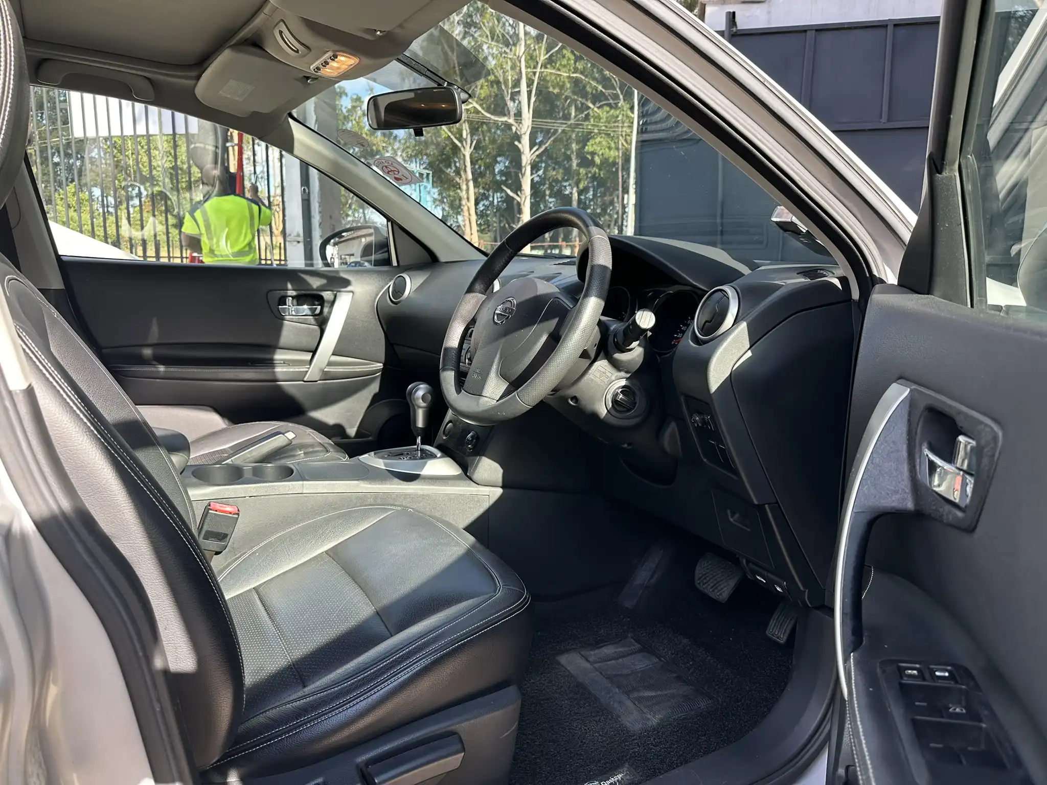 Zambia used car sale 2009 Nissan Qashqai 8
