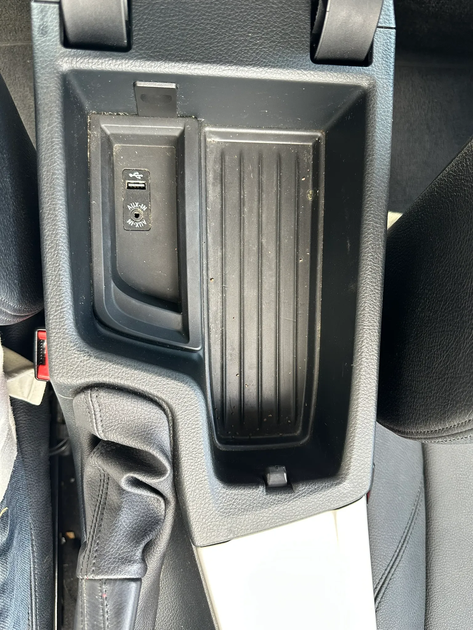 Zambia used car sale 2014 BMW 3 Series 15