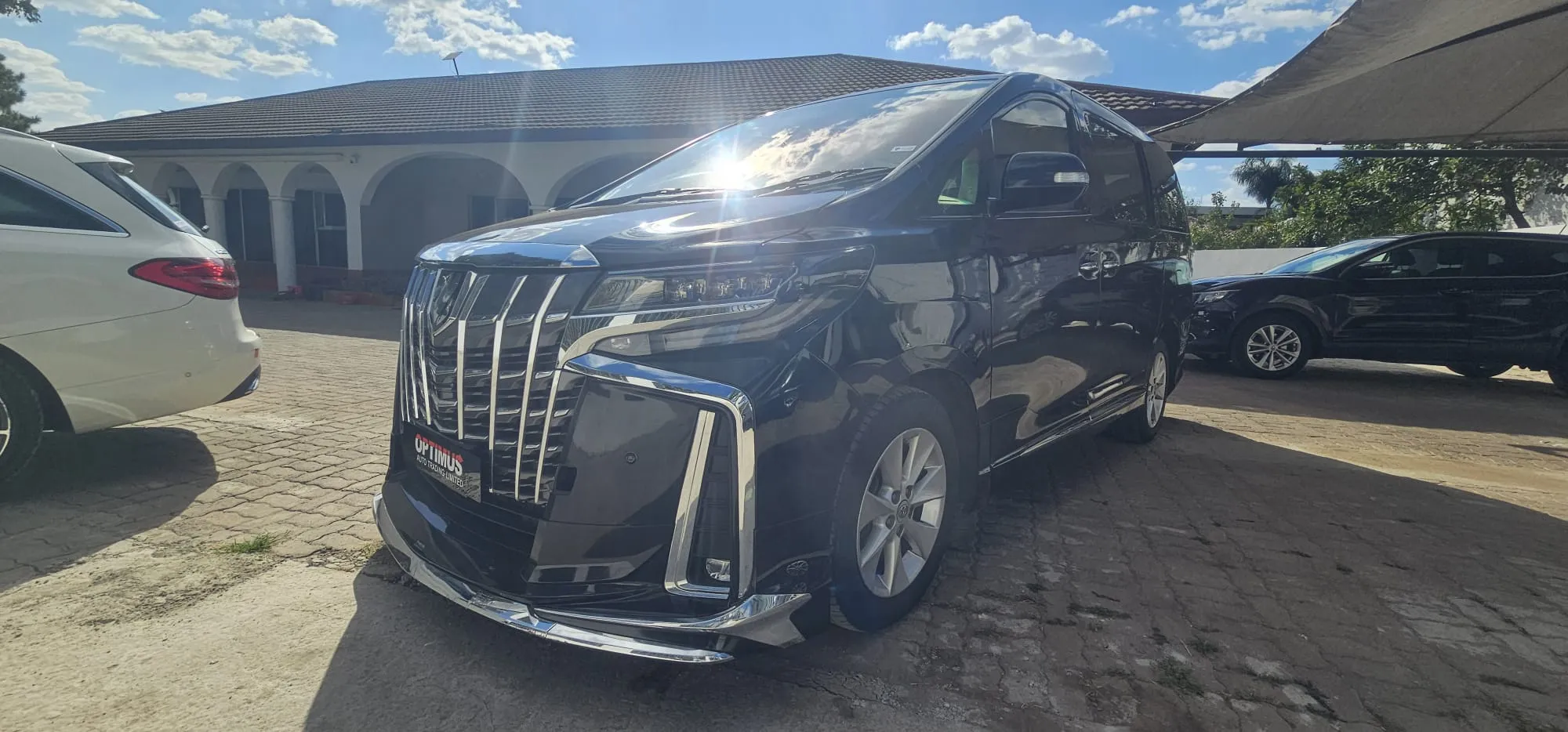 Zambia used car sale 2014 Toyota Alphard