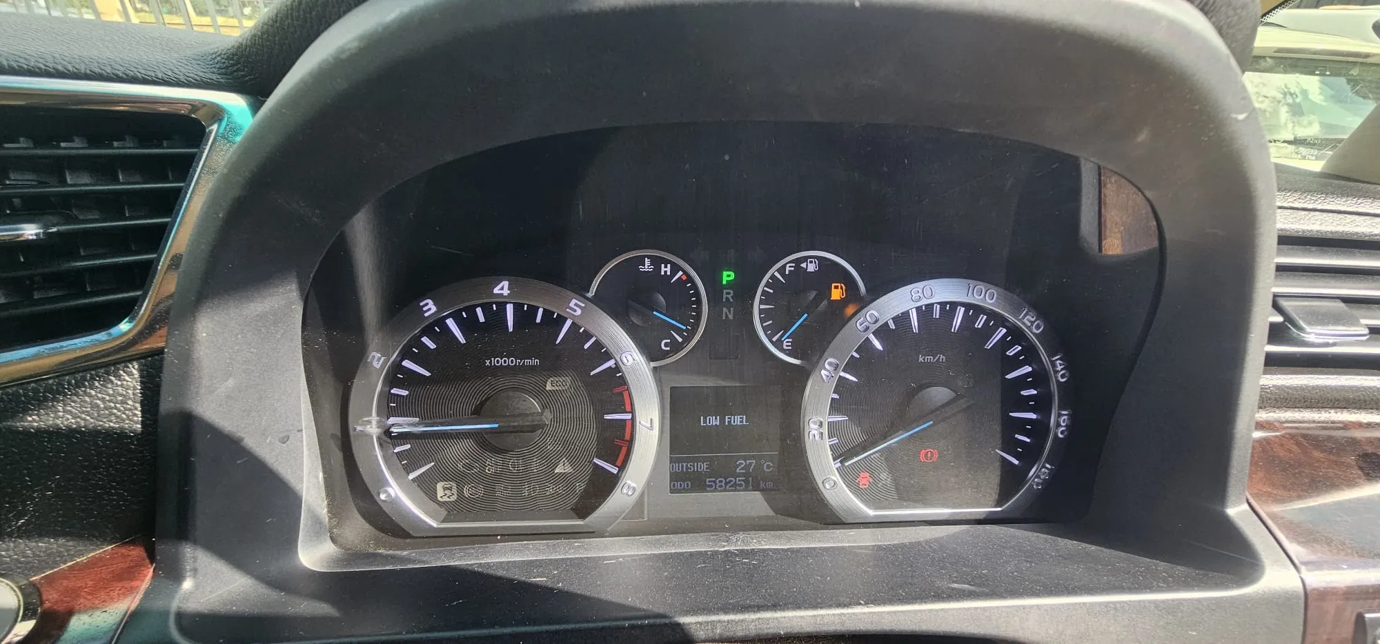 Zambia used car sale 2014 Toyota Alphard 11