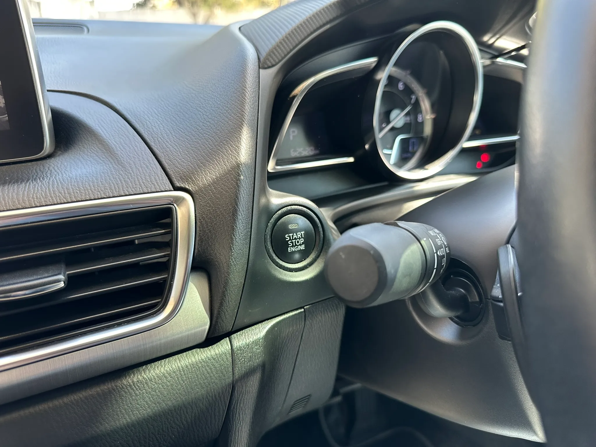 Zambia used car sale 2015 Mazda 3 13