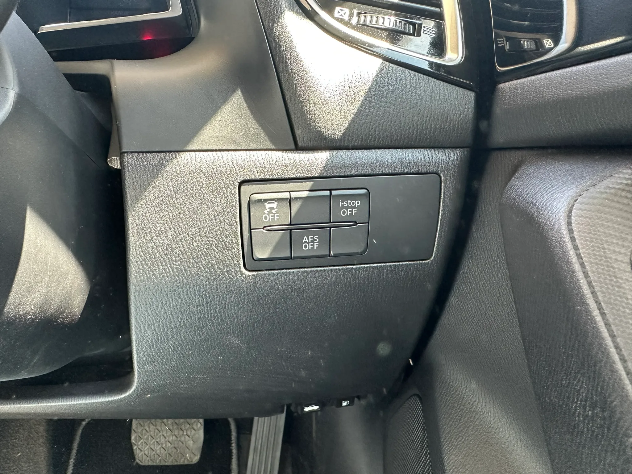 Zambia used car sale 2015 Mazda 3 17