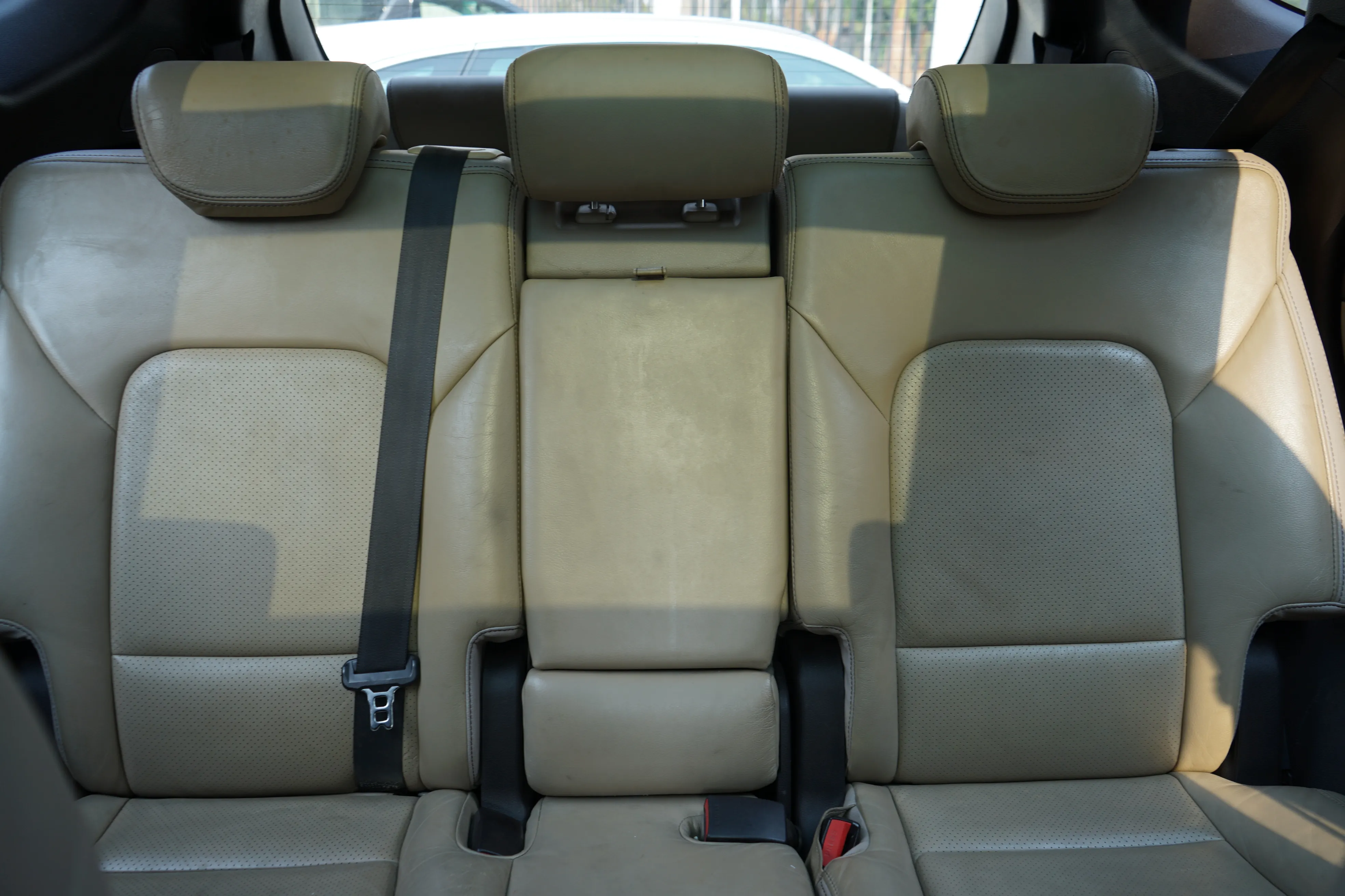 Zambia used car sale 2015 Hyundai SantaFe 24
