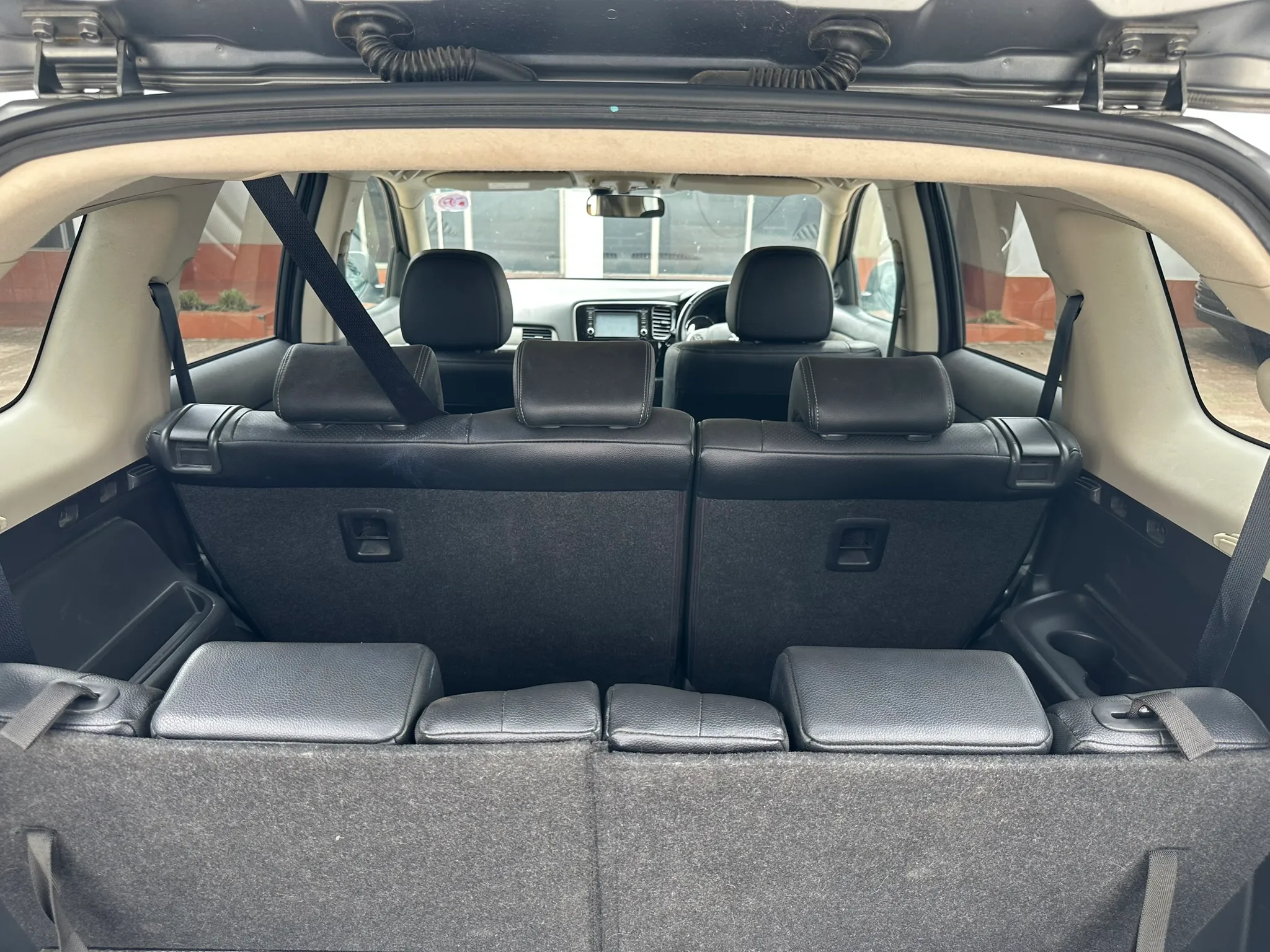 Zambia used car sale 2015 Mitsubishi Outlander 26