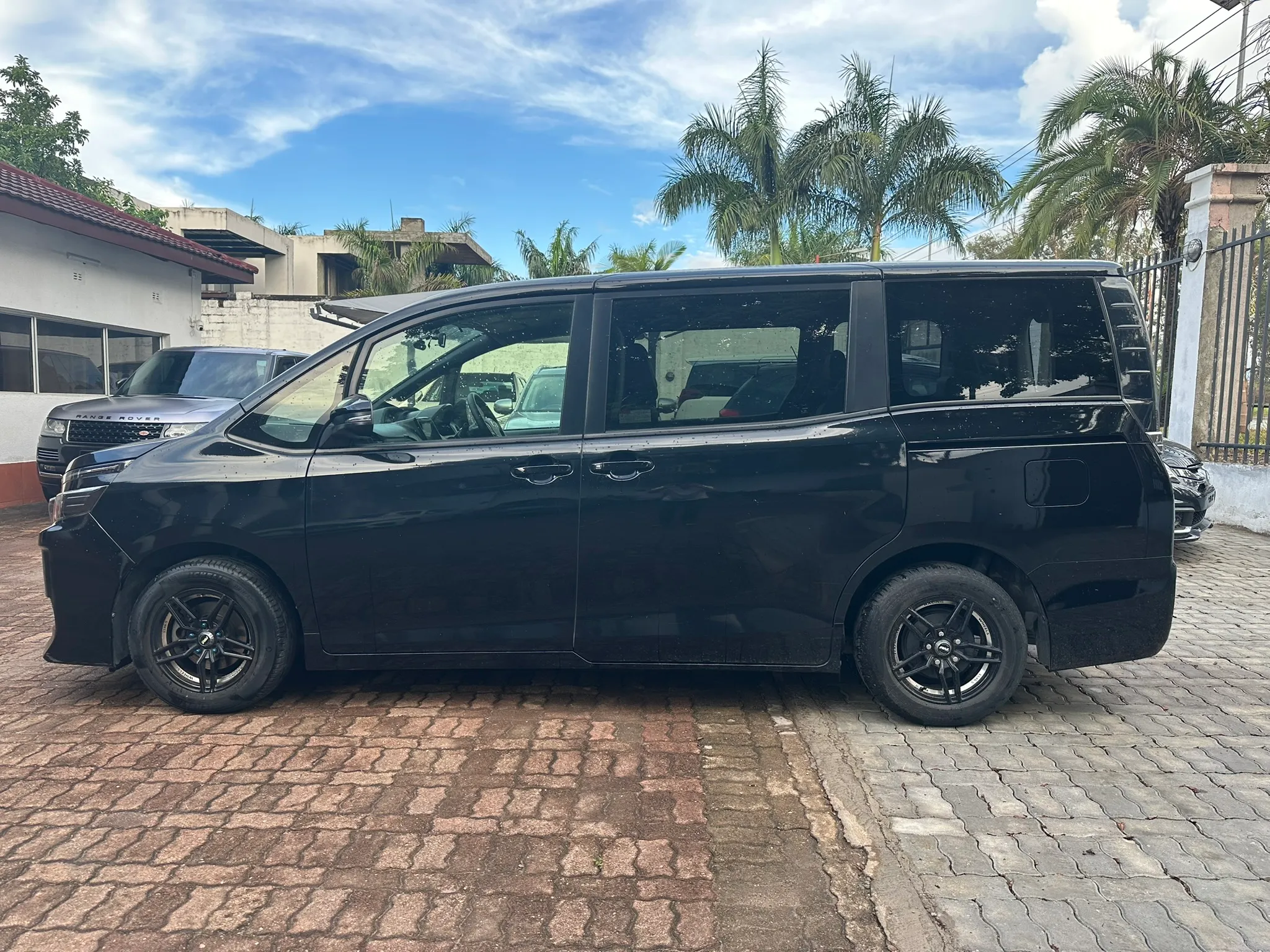 Zambia used car sale 2014 Toyota Voxy 1