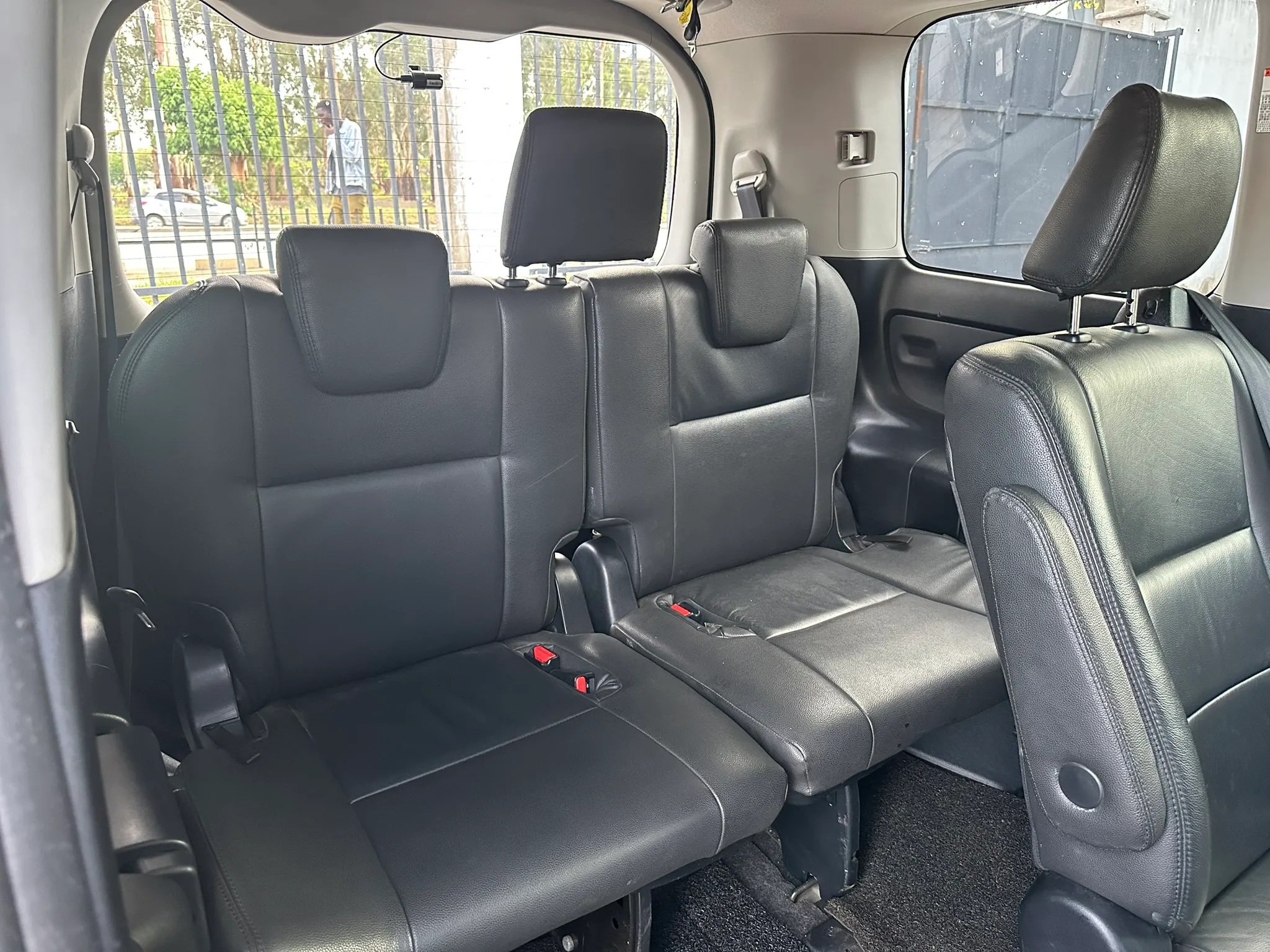 Zambia used car sale 2014 Toyota Voxy 14