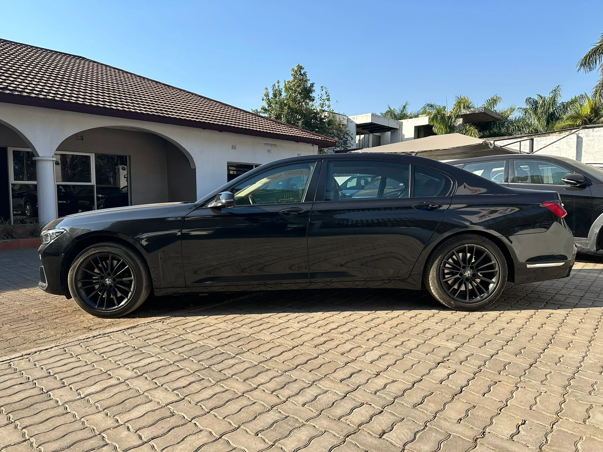 Zambia used car sale 2015 BMW 7 Series 1